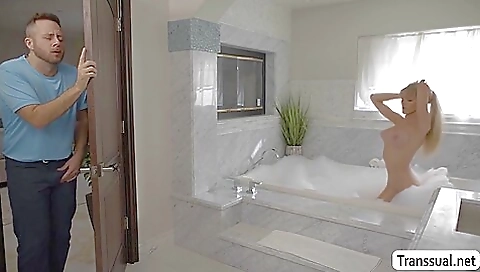 Hot blonde gets her ass fucked and her pussy penetrated