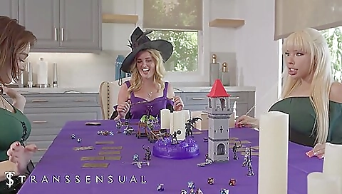 Big-titted brunette babe enjoys double penetration